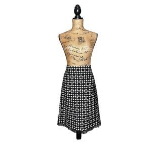 RENEE DUMARR BLACK WHITE TEXTURED ITALIAN WOOL NYLON GEO ALINE SKIRT SIZE 4